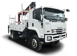4x4 Crane / Line Truck
